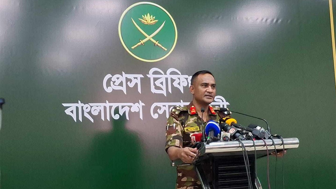 সরকার ও সেনাবাহিনী একসঙ্গে কাজ করছে : সেনা সদর