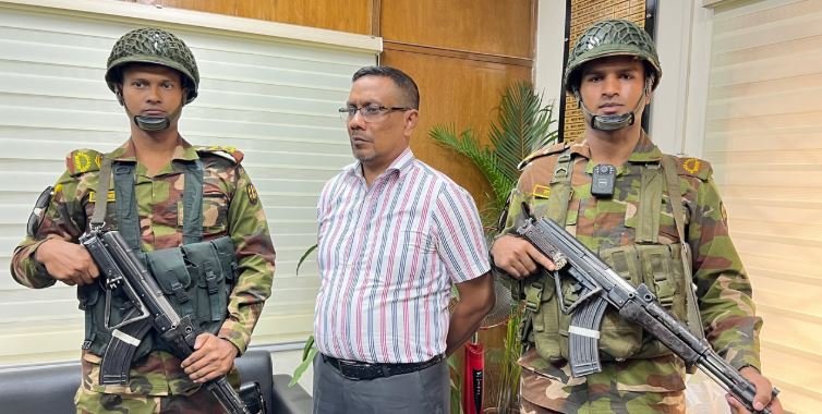 ভুয়া মেজরকে আটক করেছে সেনাবাহিনী