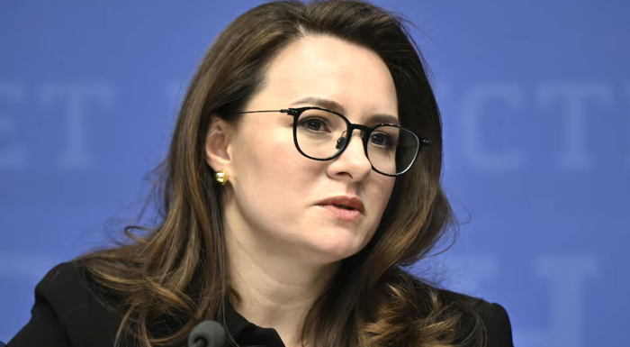 ইউক্রেনের নতুন প্রধানমন্ত্রী হিসেবে ইউলিয়া সুভরিদেঙ্কোকে আমন্ত্রণ জেলেনস্কির