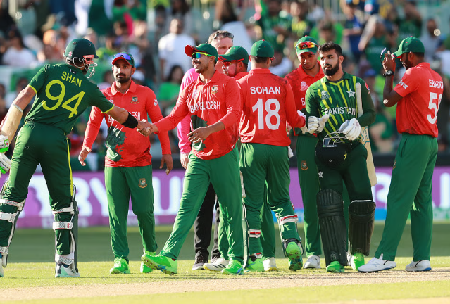 বাংলাদেশের বিপক্ষে ব্যর্থতায় র‍্যাংকিংয়ে বড় ক্ষতির মুখে পাকিস্তান ক্রিকেটাররা