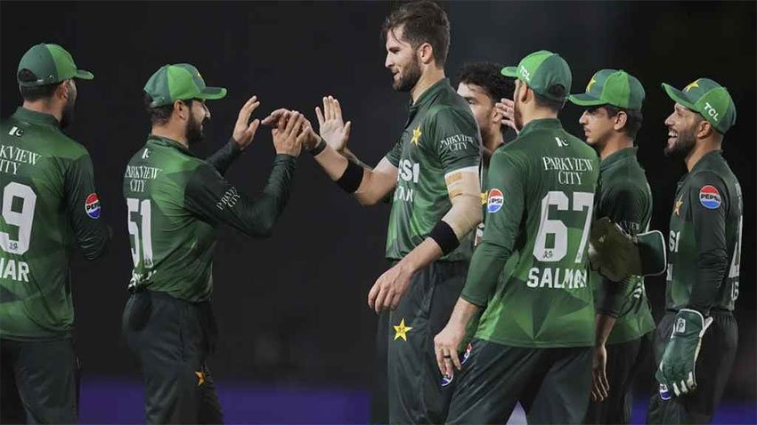 সাইম আয়ুবের নৈপুণ্যে লডারহিলে সহজ জয় পাকিস্তানের