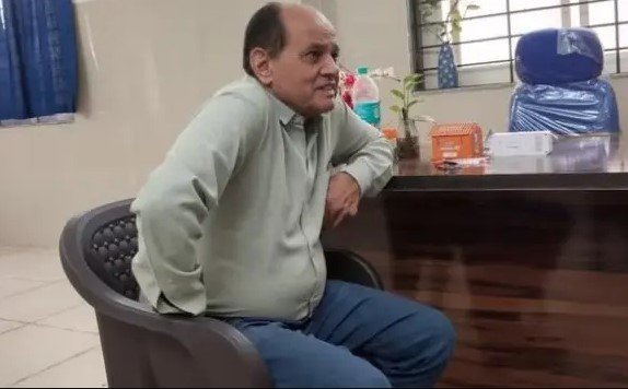 কাশির সিরাপ খেয়ে শিশুর মৃত্যু, চিকিৎসক গ্রেপ্তার!