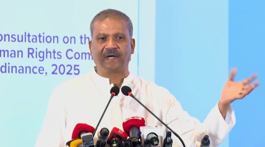 রাষ্ট্রপতি কখনো স্বাধীনভাবে প্রধান বিচারপতি নিয়োগ করেননি: ড. আসিফ নজরুল!