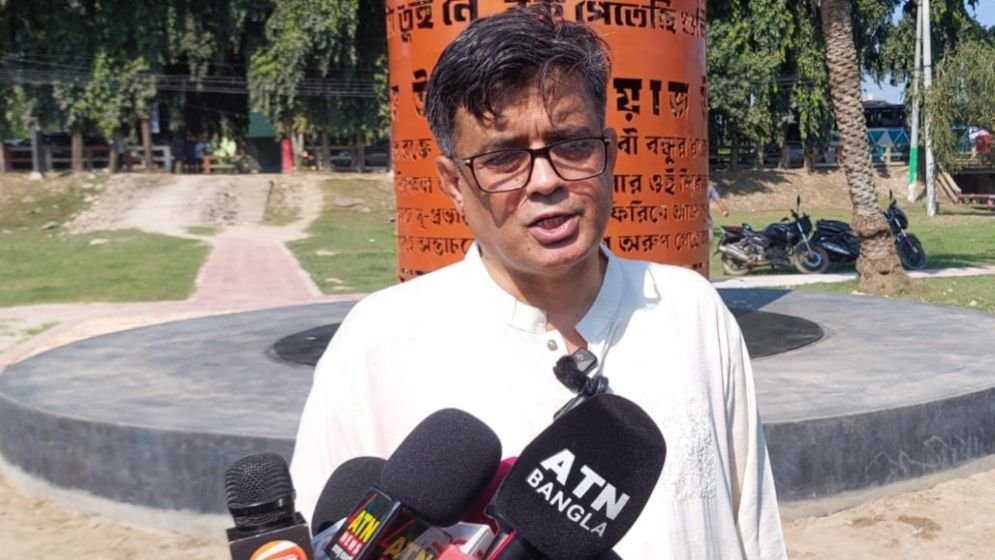 আওয়ামী লীগ নির্বাচন করতে পারবে না, সরকারের ওপর কোনো চাপ নেই: শফিকুল আলম