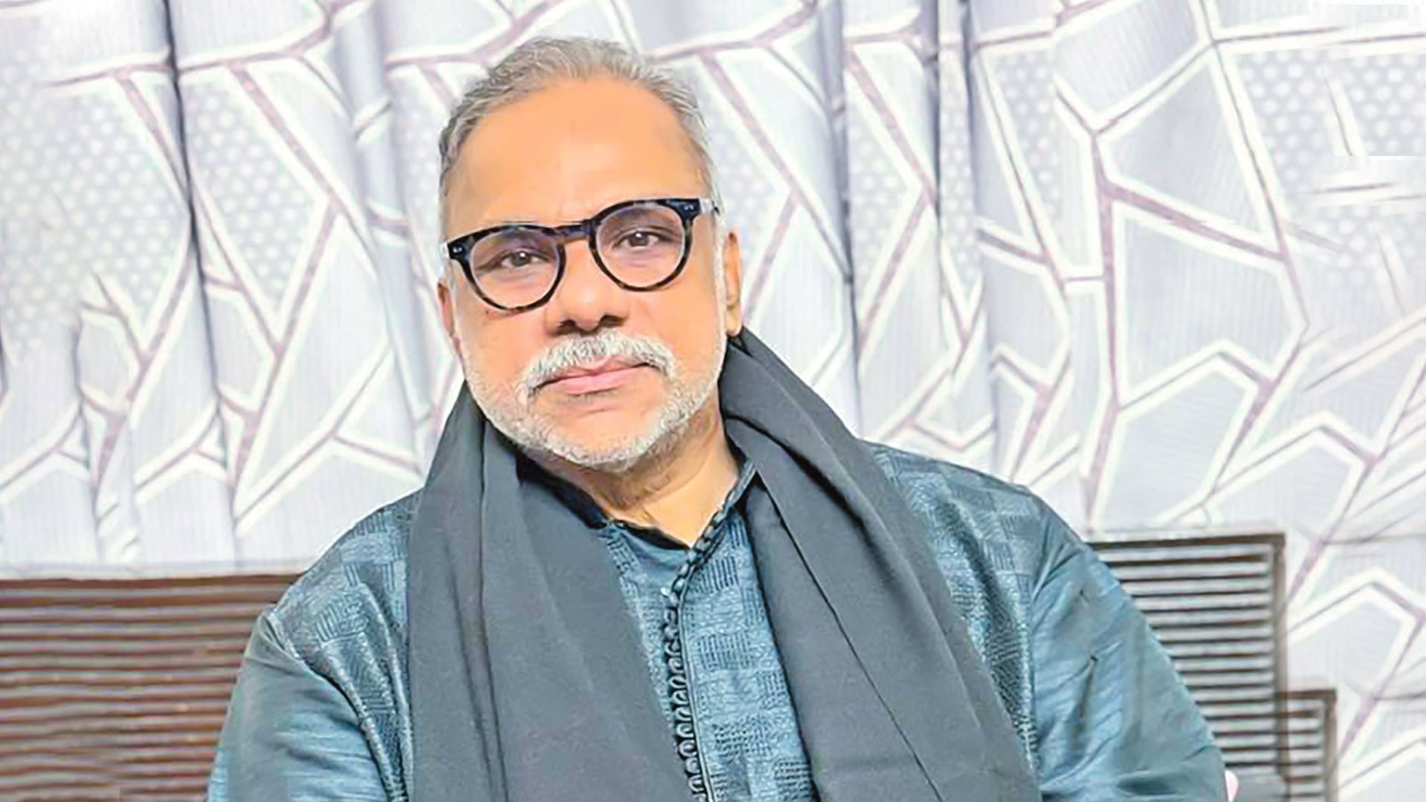 তারকাদের বিদেশমুখী হওয়া নিয়ে মন্তব্য মিশা সওদাগরের