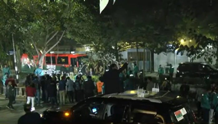 গুলশানের বাসায় তারেক রহমান