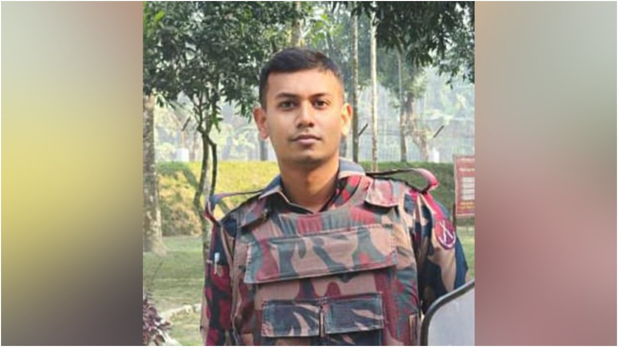 নিজ রাইফেলের গুলিতে বিজিবি সদস্য নিহত