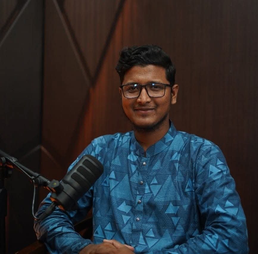 যাদের বিজয় উৎসর্গ করলেন নবনির্বাচিত জকসু ভিপি